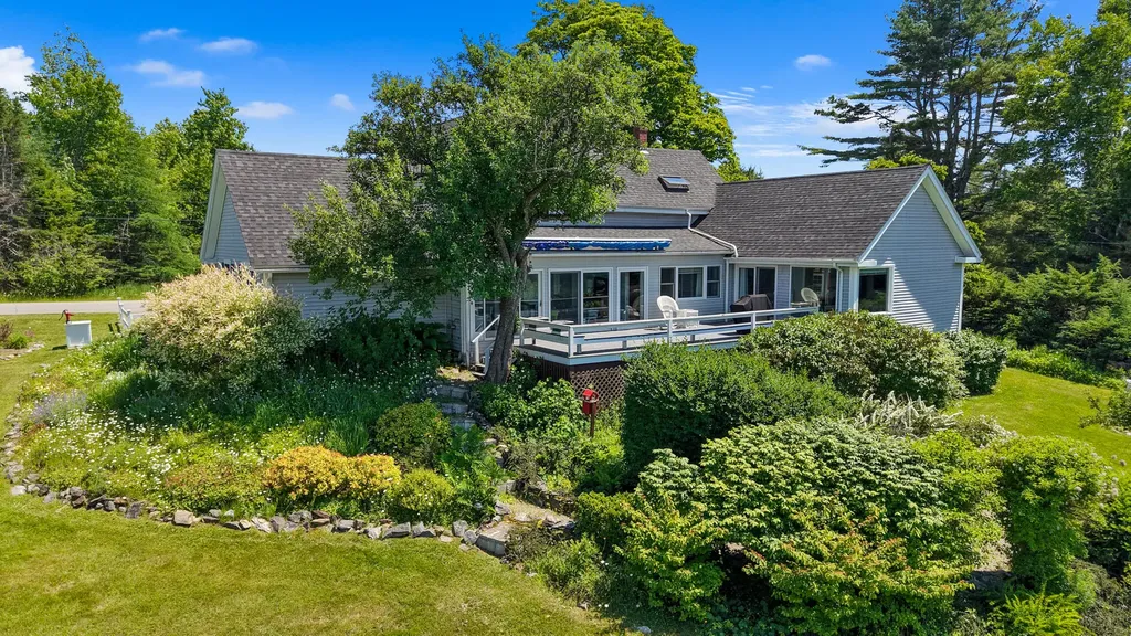 1052 Meadow Pond Road Islesboro ME 04848
