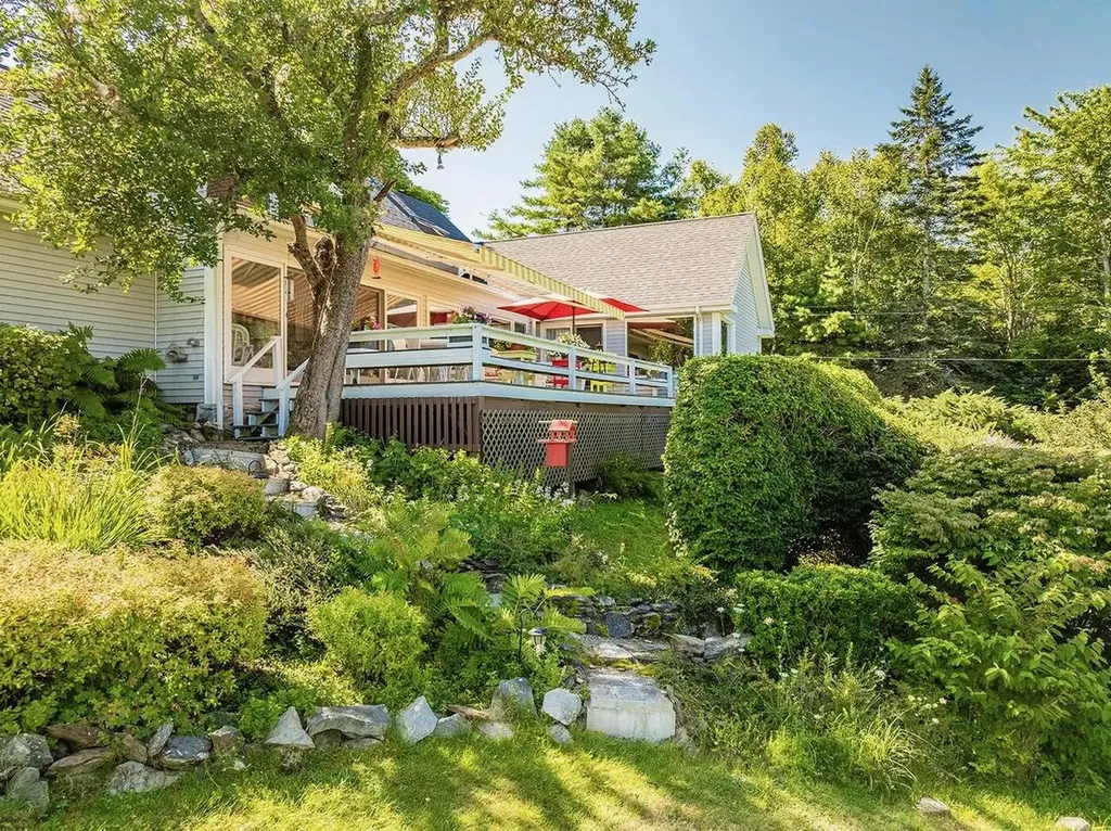 1052 Meadow Pond Road Islesboro ME 04848