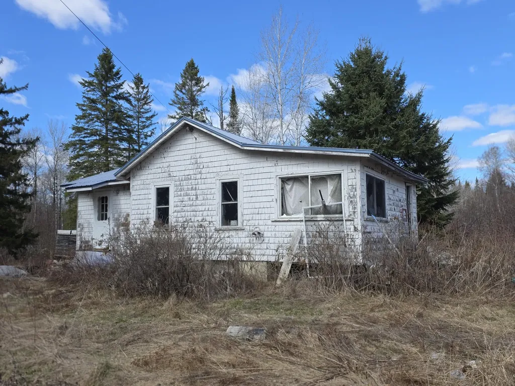 347 Old Patten Road Island Falls ME 04747