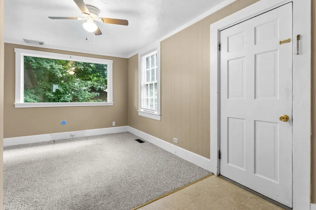 15 Grant Street Bangor ME 04401