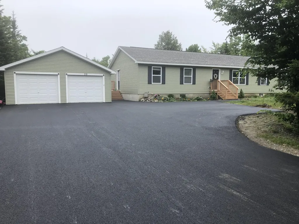 35 Dollard Farm Way Ellsworth ME 04605