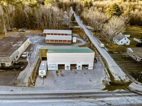 74 Route 133 Winthrop ME 04364