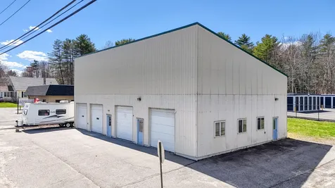 74 Route 133 Winthrop ME 04364