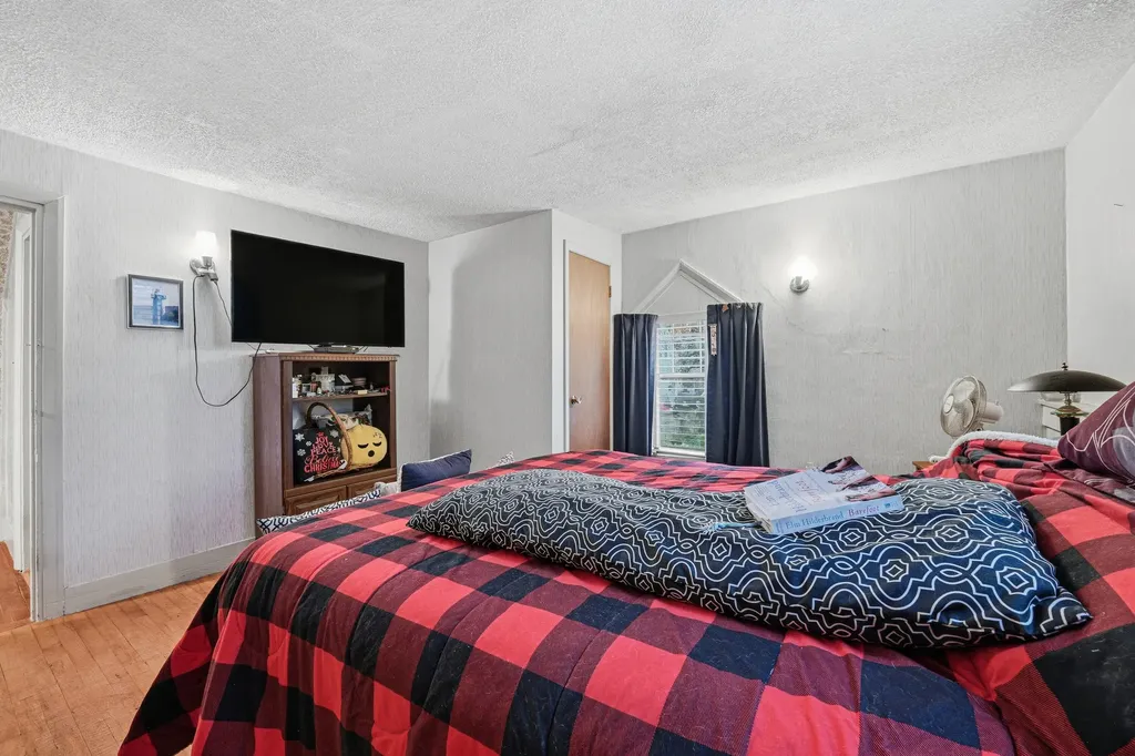 8 Maple Street Randolph ME 04346