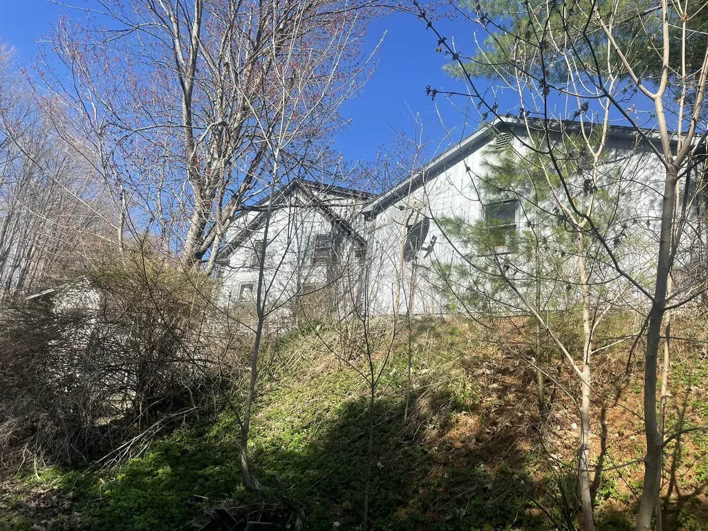 8 Maple Street Randolph ME 04346
