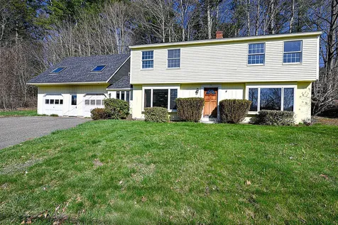 28 Ridgewood Road Eliot ME 03903