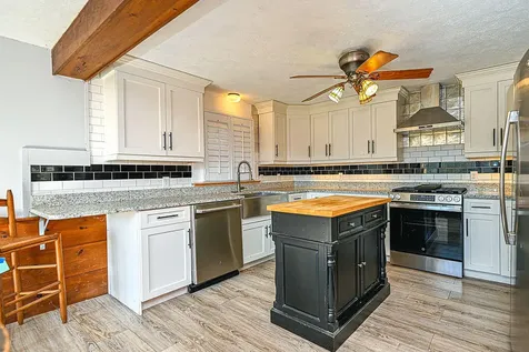 28 Ridgewood Road Eliot ME 03903