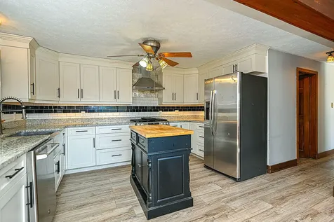 28 Ridgewood Road Eliot ME 03903