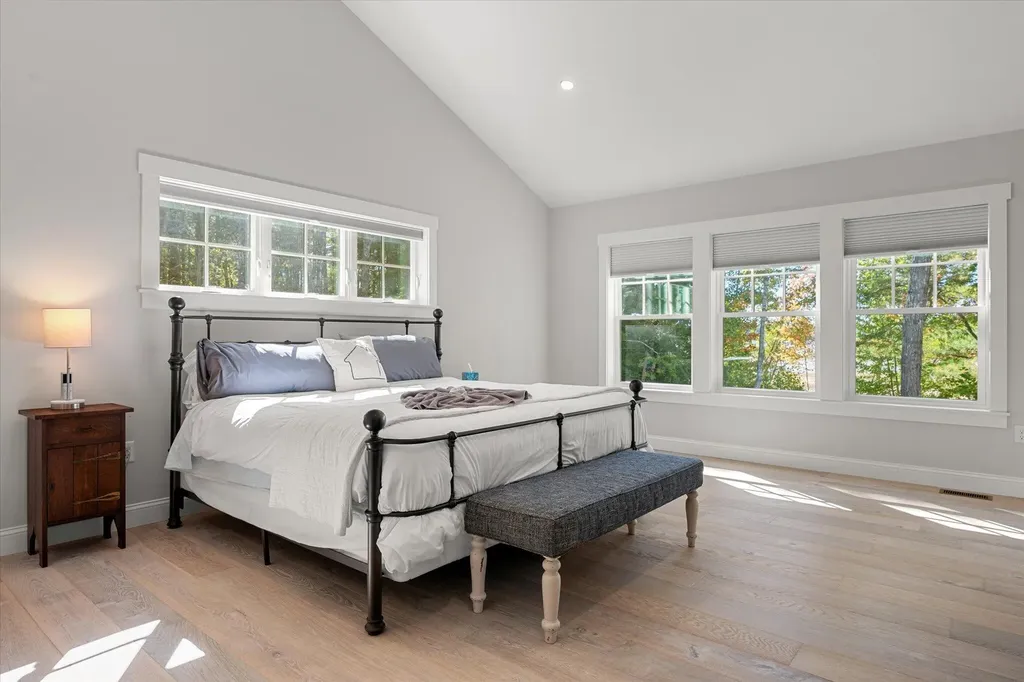 90 Blue Jay Lane Waltham ME 04605