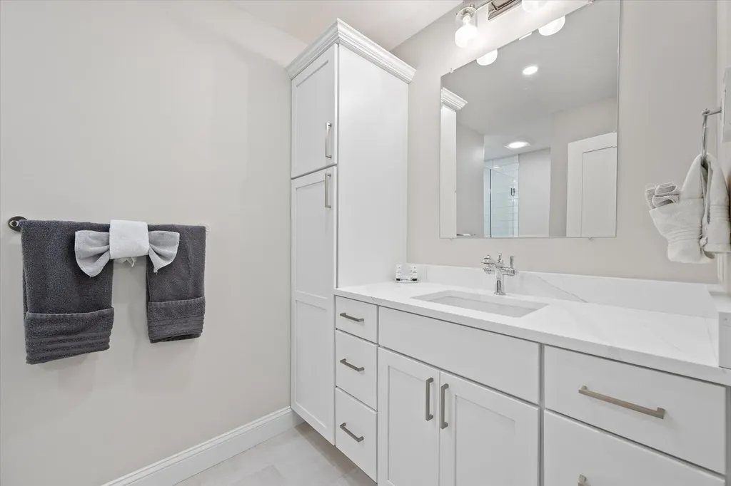 90 Blue Jay Lane Waltham ME 04605
