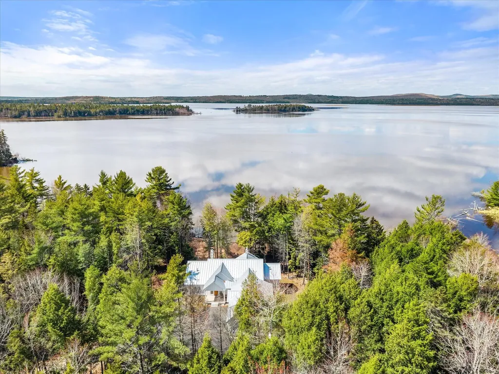 90 Blue Jay Lane Waltham ME 04605