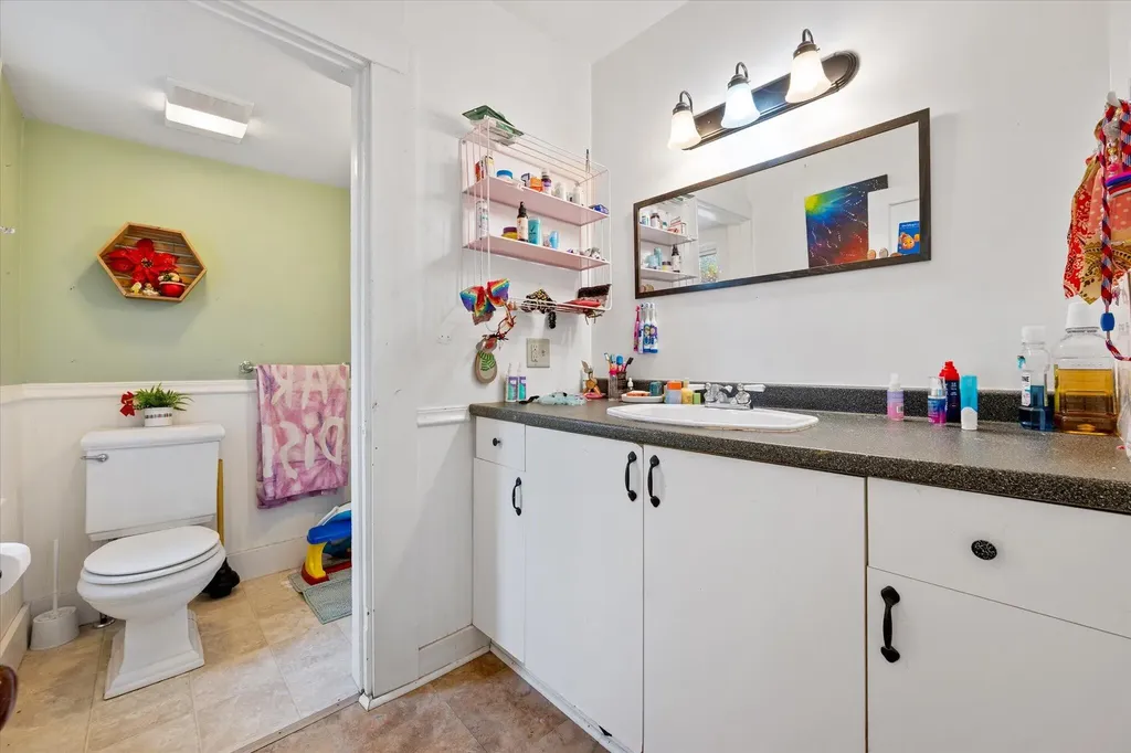 15 Grant Street Bangor ME 04401