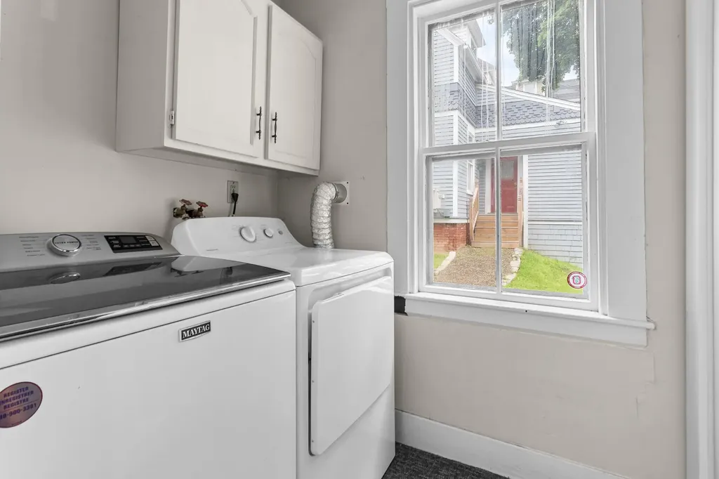 15 Grant Street Bangor ME 04401