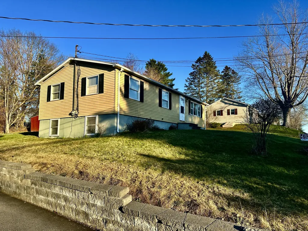 381 Birch Street Bangor ME 04401