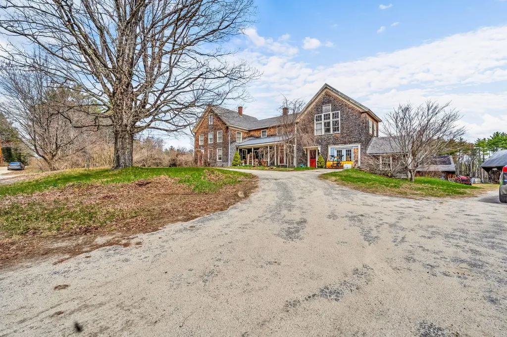 43 York Road Minot ME 04258