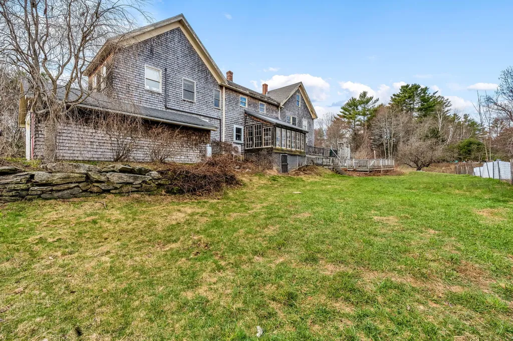 43 York Road Minot ME 04258