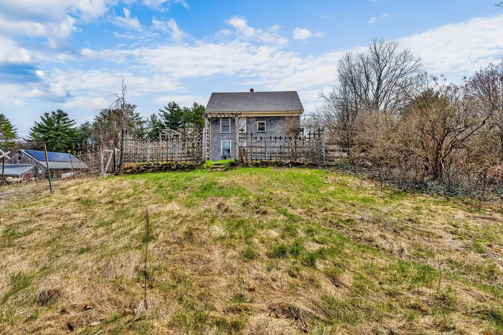 43 York Road Minot ME 04258