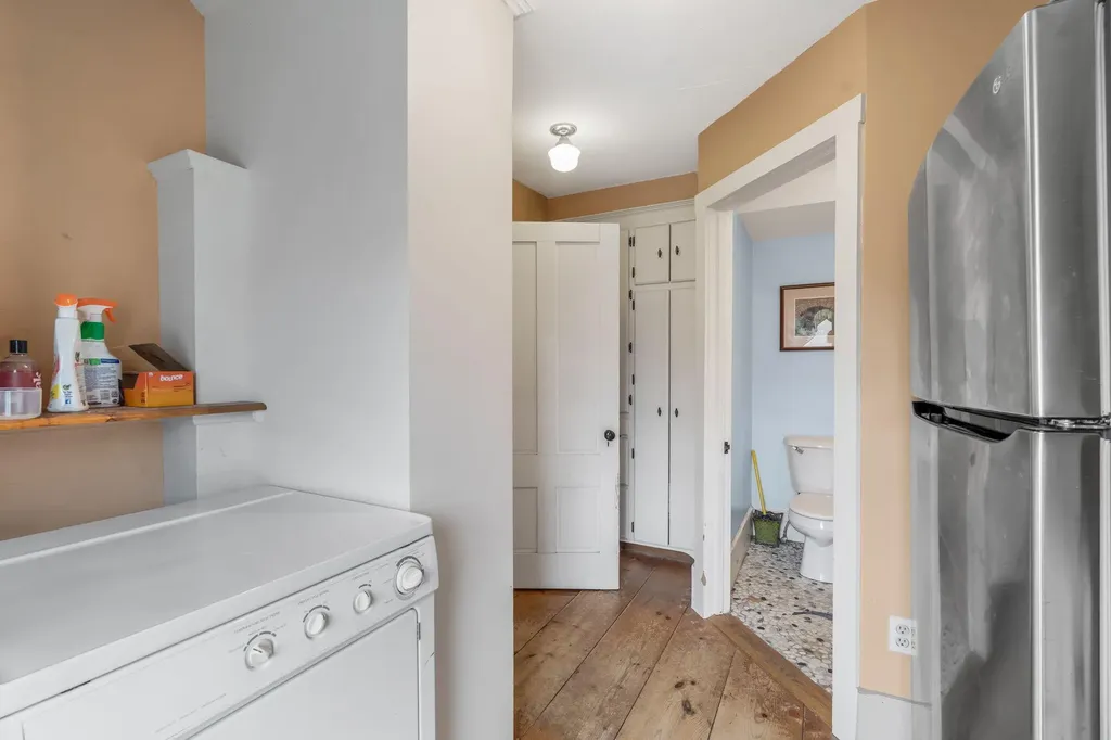 43 York Road Minot ME 04258