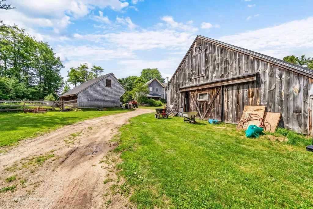 43 York Road Minot ME 04258