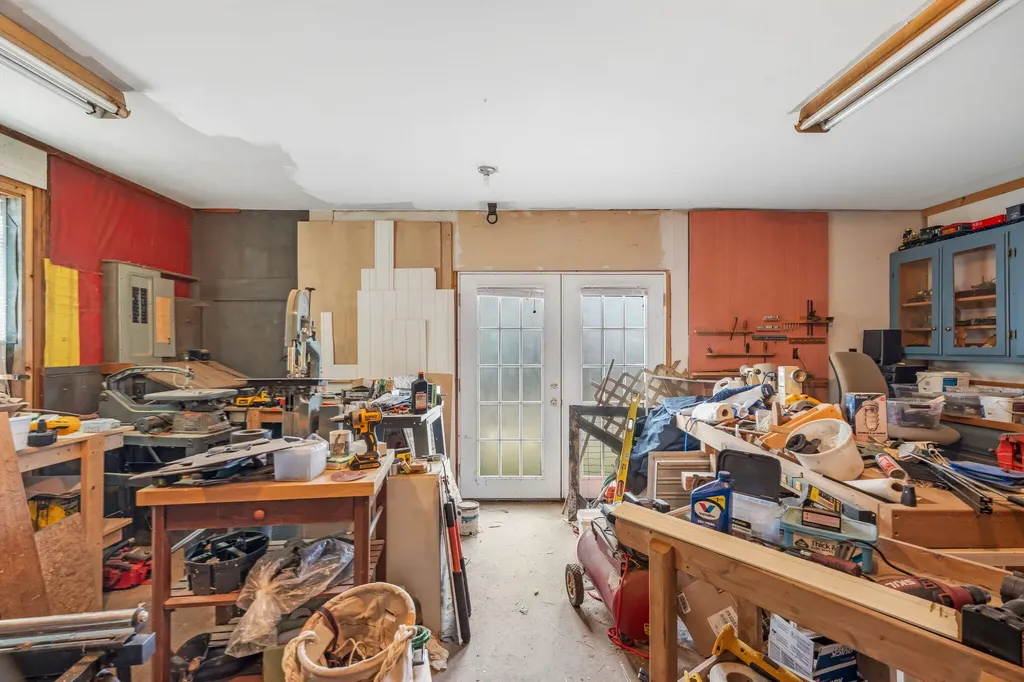 43 York Road Minot ME 04258