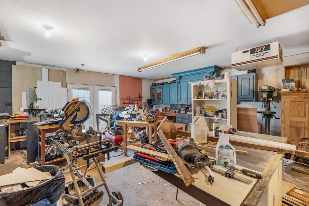 43 York Road Minot ME 04258