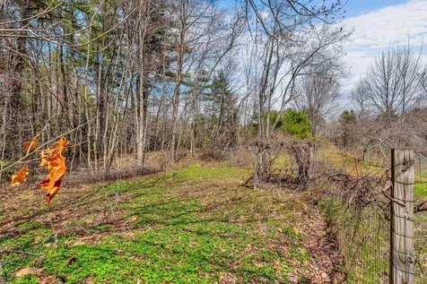 43 York Road Minot ME 04258