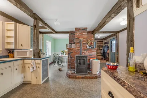 43 York Road Minot ME 04258