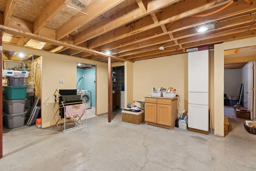 32 Robinson Street South Portland ME 04106
