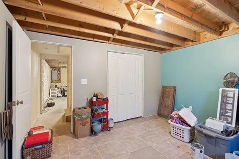 32 Robinson Street South Portland ME 04106