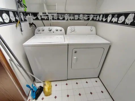 52 Hodsdon Lane Jefferson ME 04348