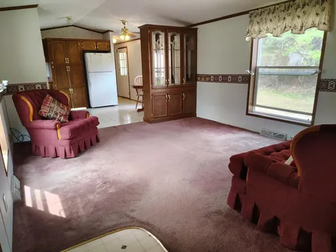 52 Hodsdon Lane Jefferson ME 04348