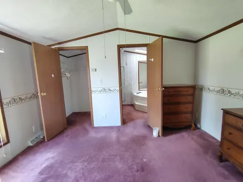 52 Hodsdon Lane Jefferson ME 04348