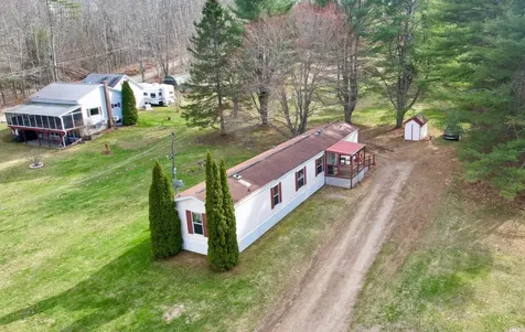 52 Hodsdon Lane Jefferson ME 04348