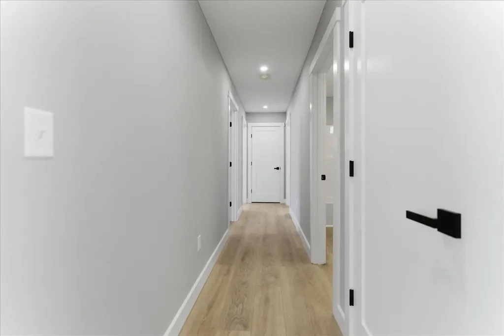 10 Meadow Lane Oxford ME 04270