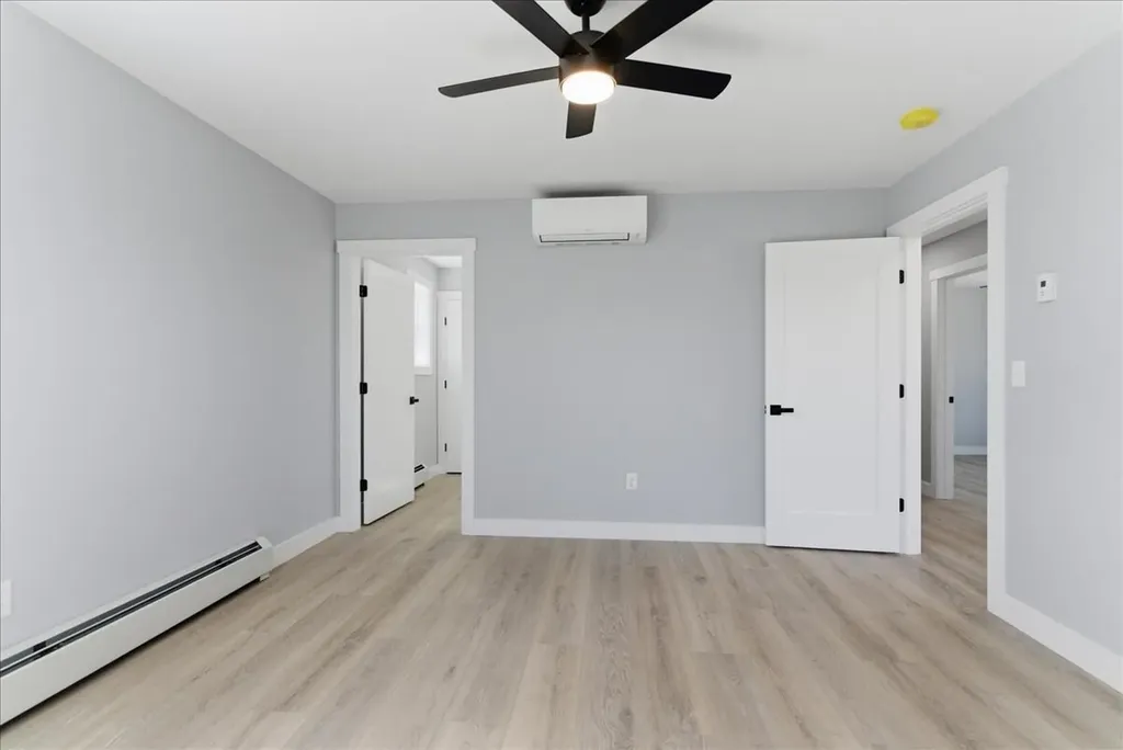 10 Meadow Lane Oxford ME 04270
