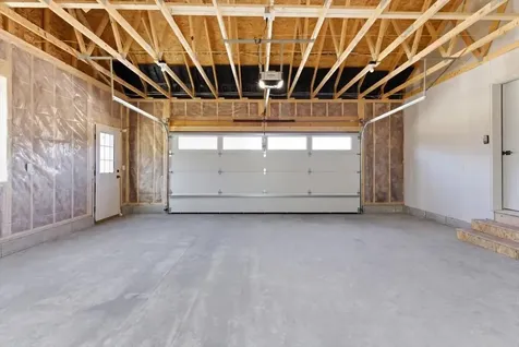 10 Meadow Lane Oxford ME 04270