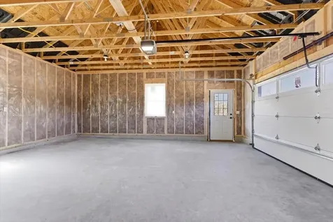 10 Meadow Lane Oxford ME 04270