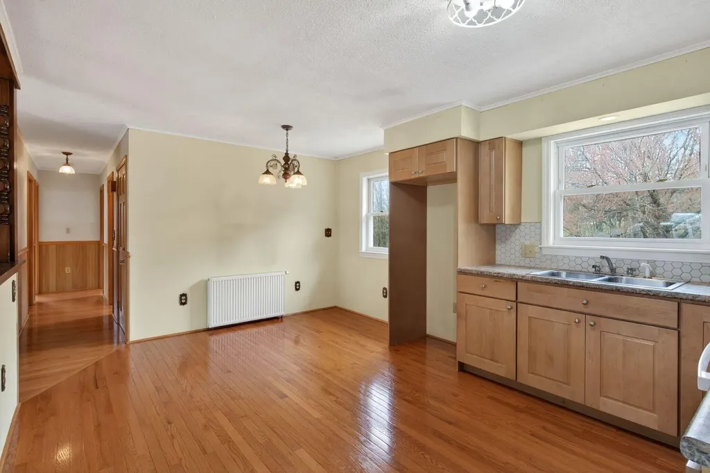 114 Stanley Road Sanford ME 04083