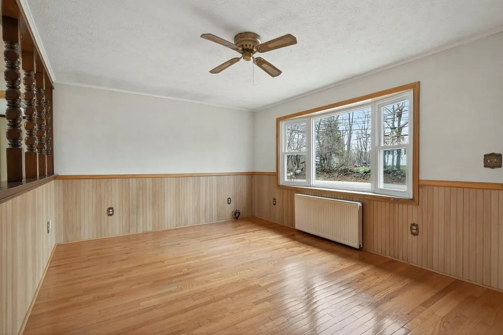 114 Stanley Road Sanford ME 04083