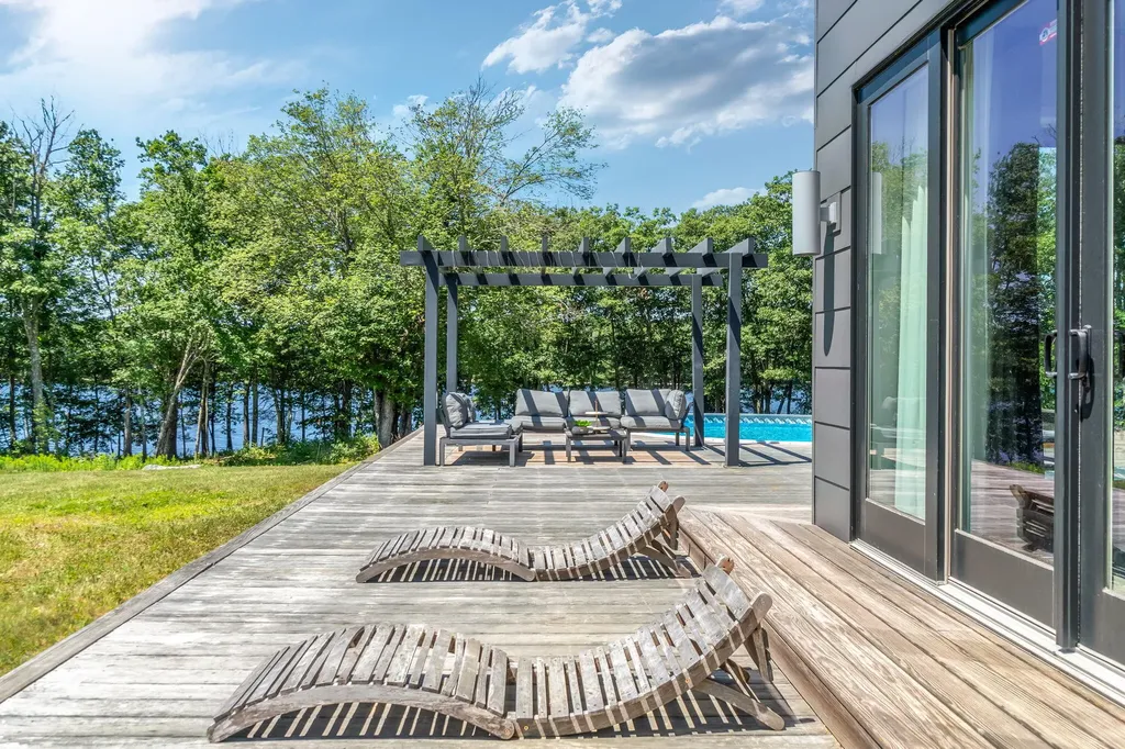 764 N River Road Greene ME 04236