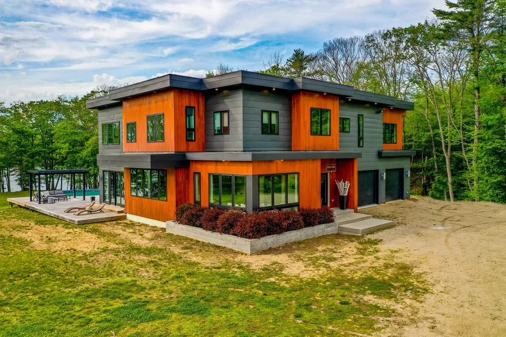 764 N River Road Greene ME 04236