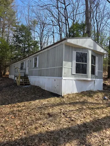 30 Squire Court Winthrop ME 04364