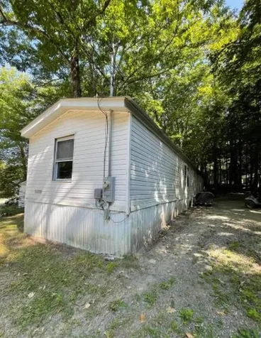 62 Squire Court Winthrop ME 04364