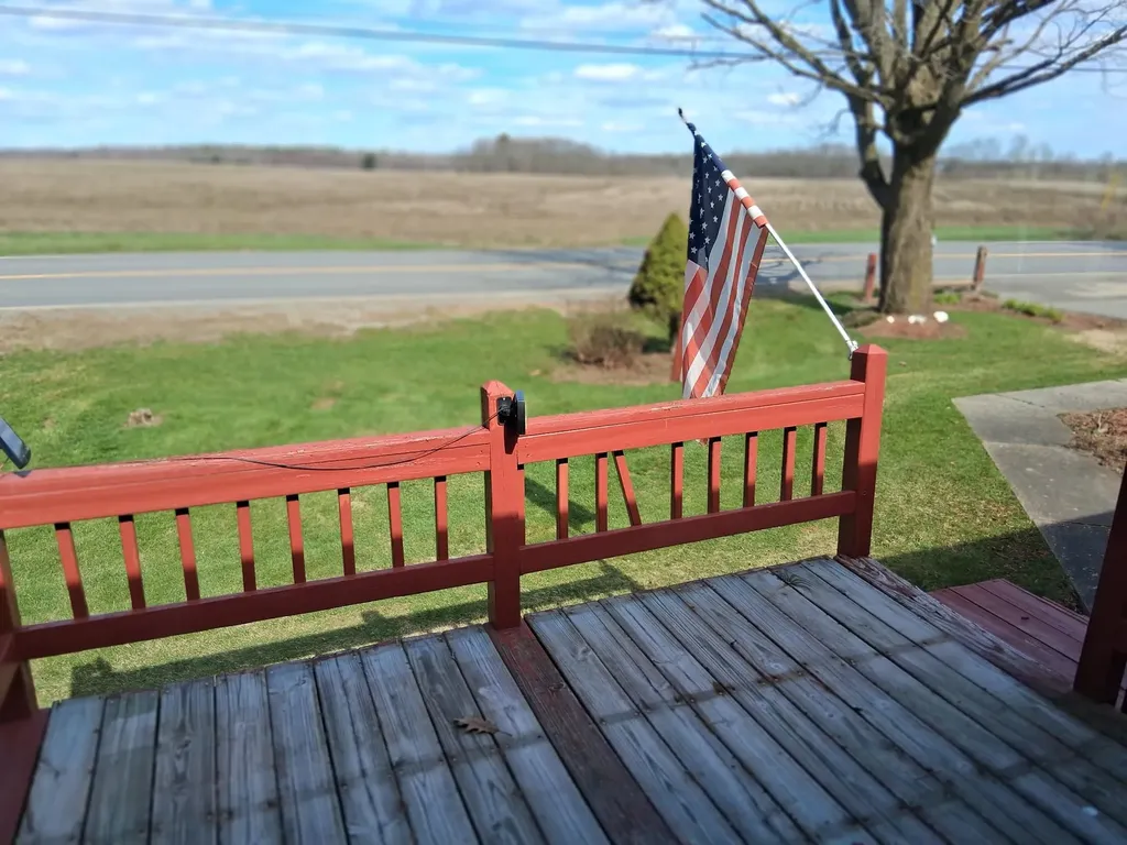 656 River Road Benton ME 04901
