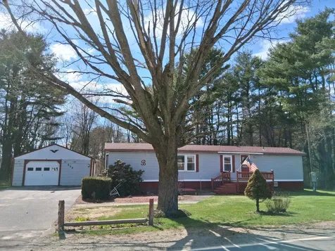 656 River Road Benton ME 04901