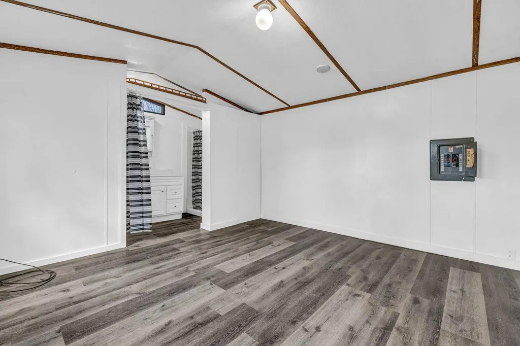 51 Pooler Avenue Skowhegan ME 04976