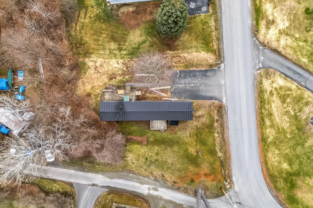 51 Pooler Avenue Skowhegan ME 04976