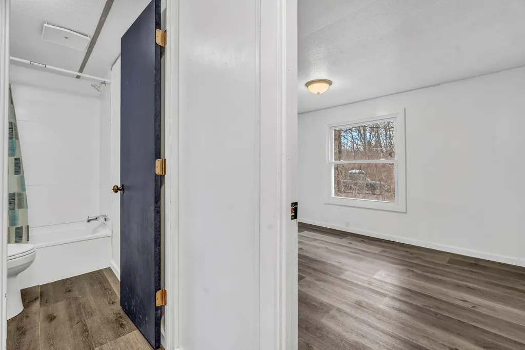 51 Pooler Avenue Skowhegan ME 04976