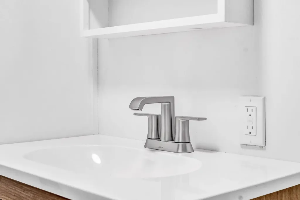 51 Pooler Avenue Skowhegan ME 04976