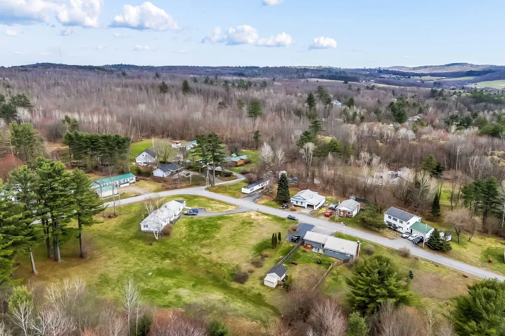 51 Pooler Avenue Skowhegan ME 04976